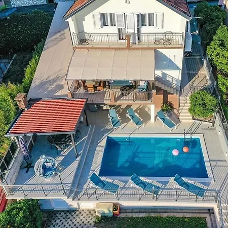 Villa Urban